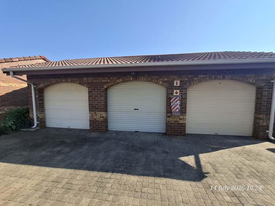 To Let 2 Bedroom Property for Rent in Newcastle KwaZulu-Natal