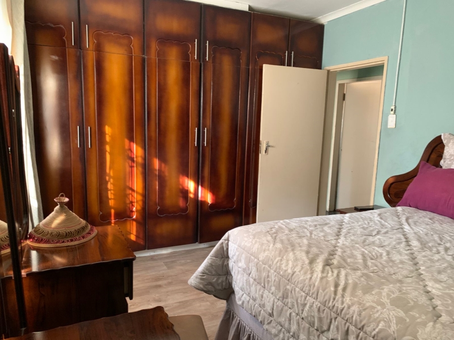 To Let 4 Bedroom Property for Rent in Grange KwaZulu-Natal