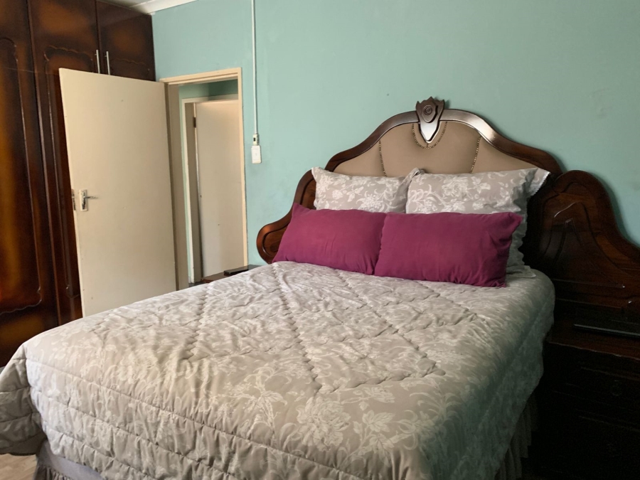 To Let 4 Bedroom Property for Rent in Grange KwaZulu-Natal