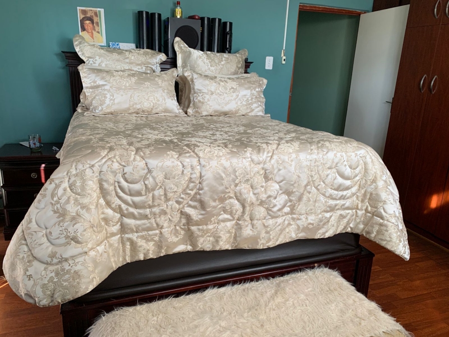 To Let 4 Bedroom Property for Rent in Grange KwaZulu-Natal