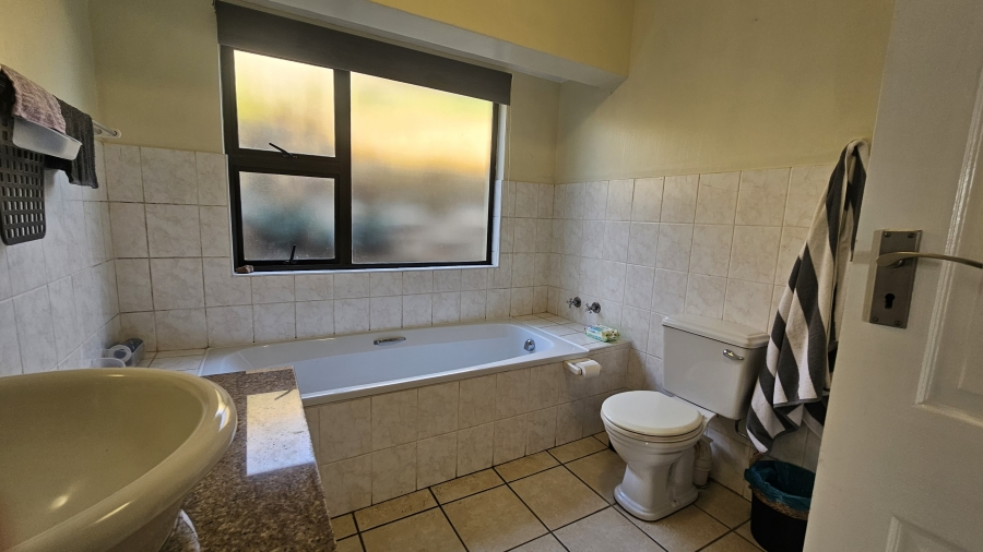 3 Bedroom Property for Sale in Deepdene KwaZulu-Natal
