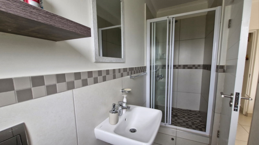 2 Bedroom Property for Sale in Umhlanga Ridge KwaZulu-Natal