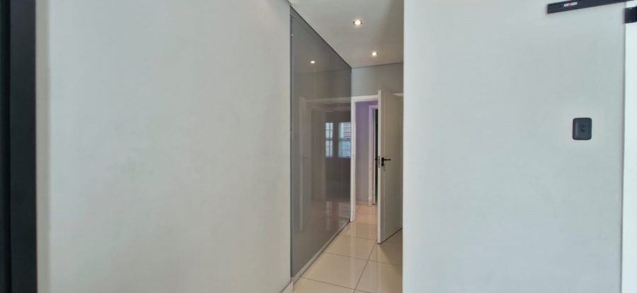 2 Bedroom Property for Sale in La Lucia KwaZulu-Natal