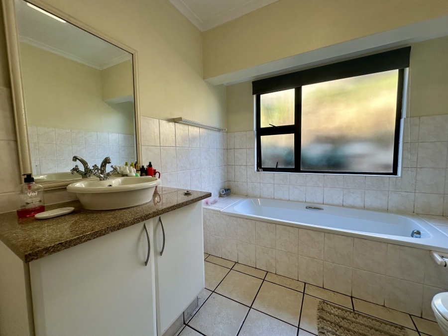 3 Bedroom Property for Sale in Deepdene KwaZulu-Natal