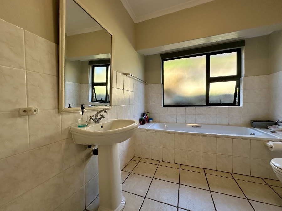 3 Bedroom Property for Sale in Deepdene KwaZulu-Natal
