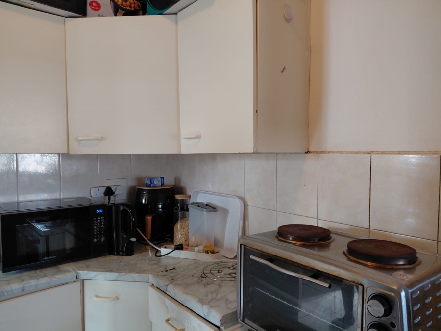 2 Bedroom Property for Sale in Glenwood KwaZulu-Natal