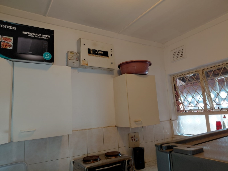 2 Bedroom Property for Sale in Glenwood KwaZulu-Natal