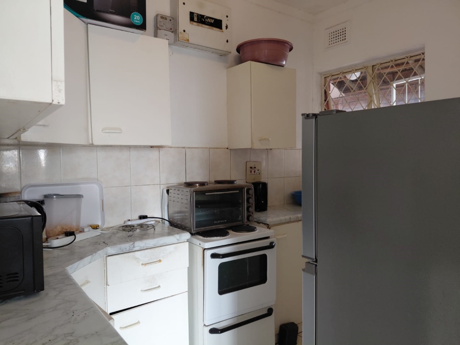 2 Bedroom Property for Sale in Glenwood KwaZulu-Natal