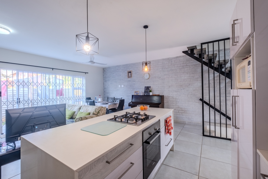 4 Bedroom Property for Sale in Durban North KwaZulu-Natal