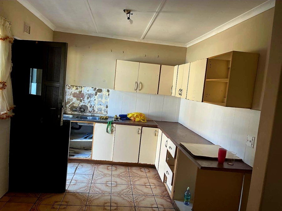 3 Bedroom Property for Sale in Esikhawini KwaZulu-Natal