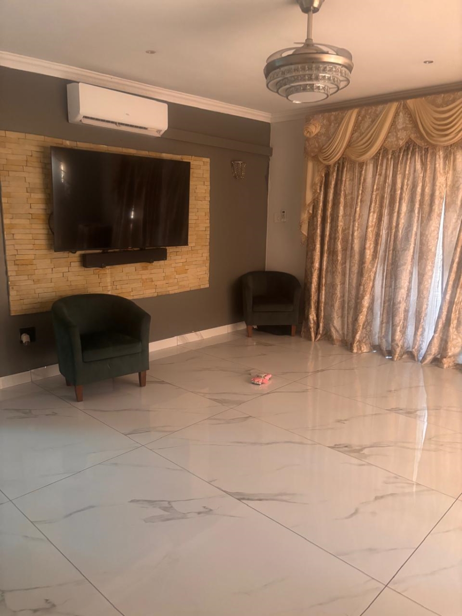 3 Bedroom Property for Sale in Brackenham KwaZulu-Natal