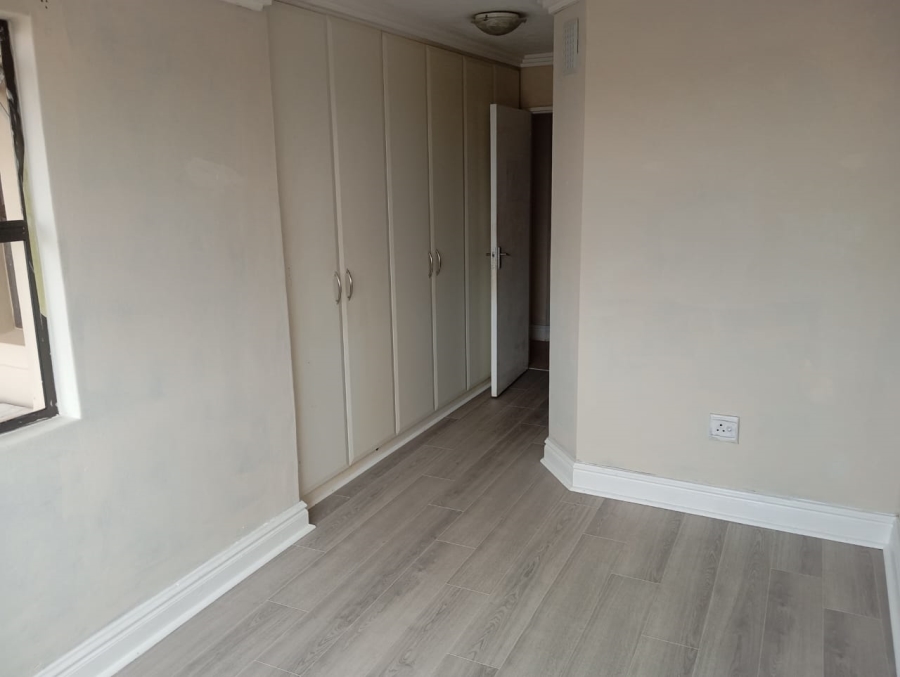 2 Bedroom Property for Sale in La Mercy KwaZulu-Natal