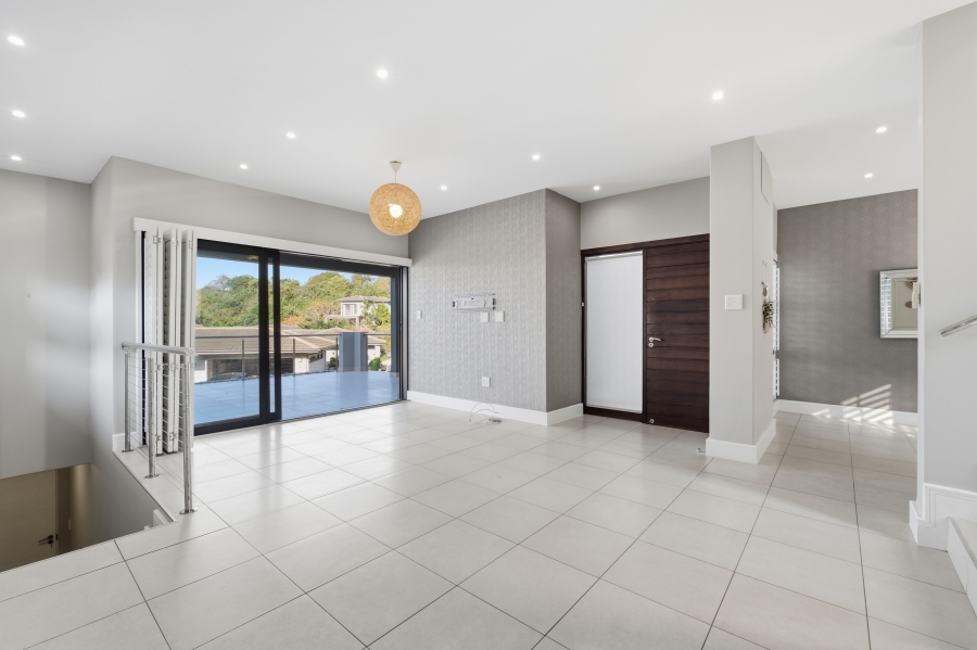 To Let 3 Bedroom Property for Rent in Brettenwood Coastal Estate KwaZulu-Natal