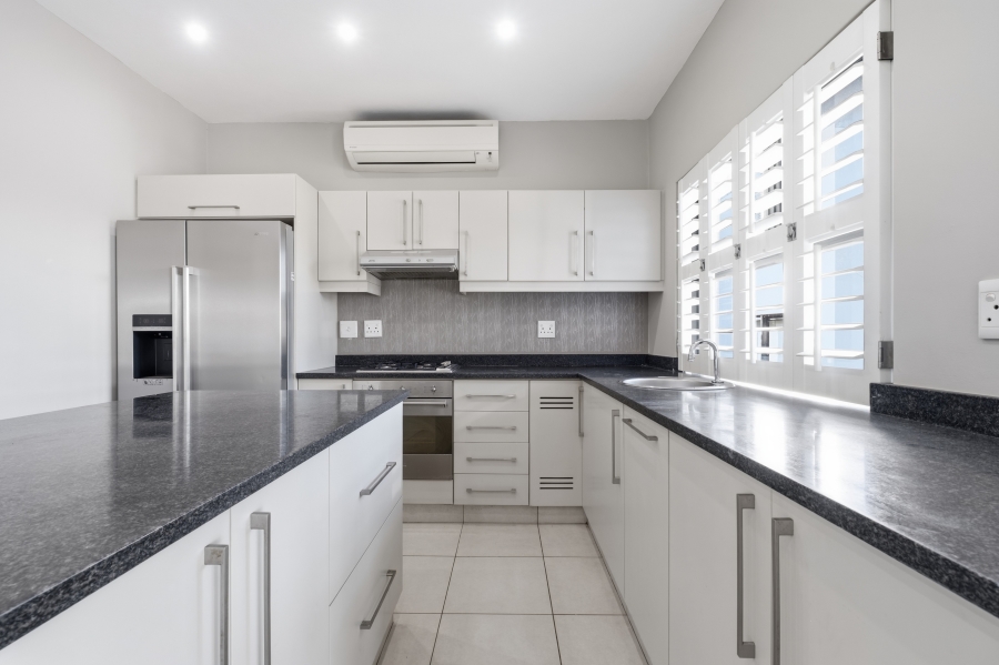 To Let 3 Bedroom Property for Rent in Brettenwood Coastal Estate KwaZulu-Natal