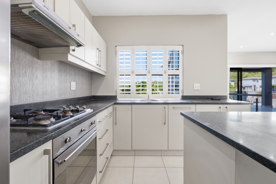 To Let 3 Bedroom Property for Rent in Brettenwood Coastal Estate KwaZulu-Natal