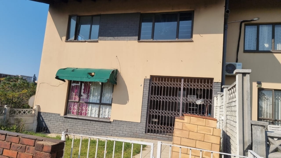 3 Bedroom Property for Sale in Wentworth KwaZulu-Natal