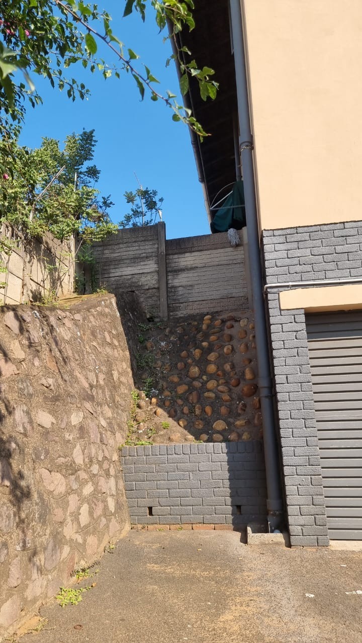 3 Bedroom Property for Sale in Wentworth KwaZulu-Natal