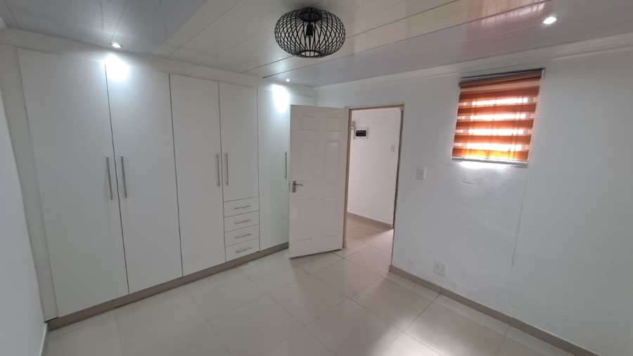 To Let 2 Bedroom Property for Rent in Fynnland KwaZulu-Natal