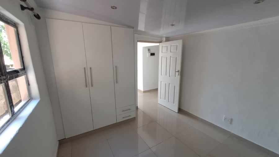 To Let 2 Bedroom Property for Rent in Fynnland KwaZulu-Natal
