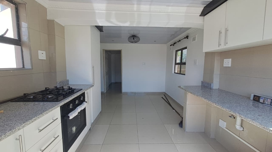 To Let 2 Bedroom Property for Rent in Fynnland KwaZulu-Natal
