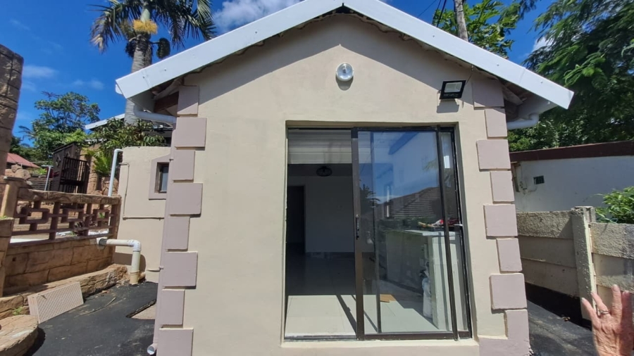 To Let 2 Bedroom Property for Rent in Fynnland KwaZulu-Natal