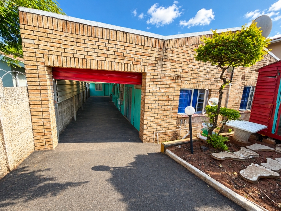 2 Bedroom Property for Sale in Jacobs KwaZulu-Natal