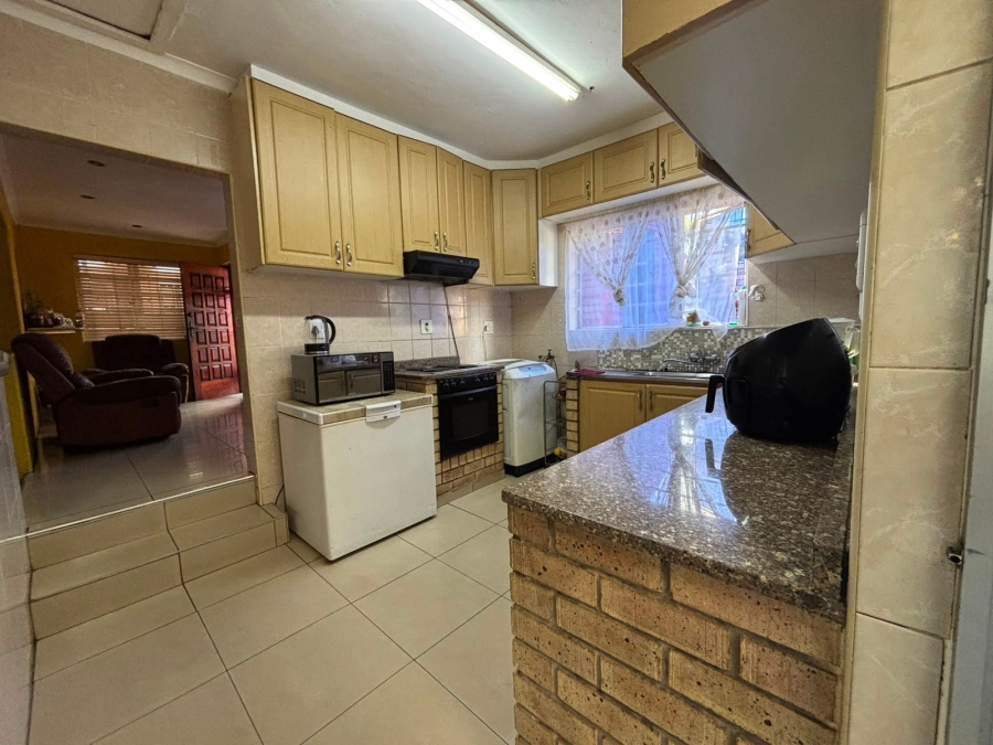 2 Bedroom Property for Sale in Jacobs KwaZulu-Natal