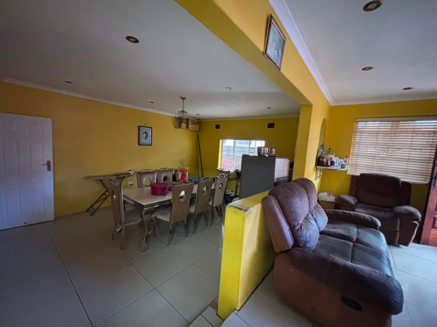 2 Bedroom Property for Sale in Jacobs KwaZulu-Natal