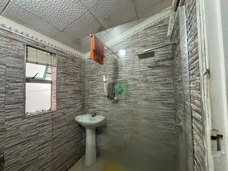 2 Bedroom Property for Sale in Jacobs KwaZulu-Natal