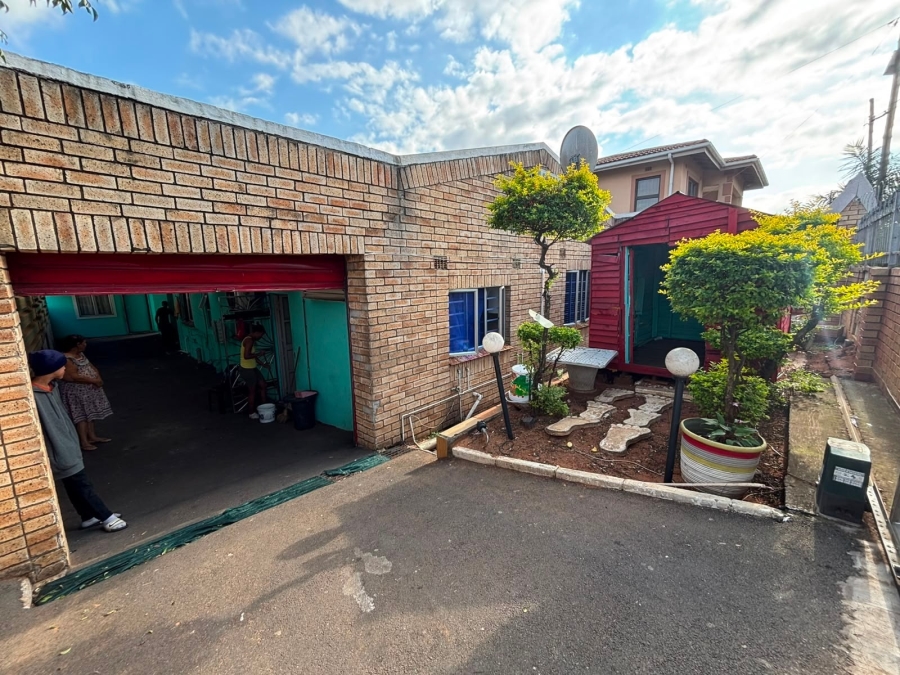 2 Bedroom Property for Sale in Jacobs KwaZulu-Natal