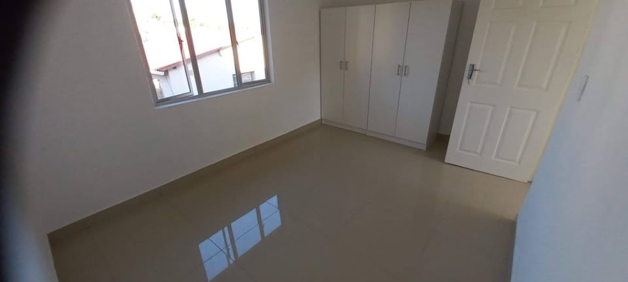 To Let 2 Bedroom Property for Rent in Risecliff KwaZulu-Natal