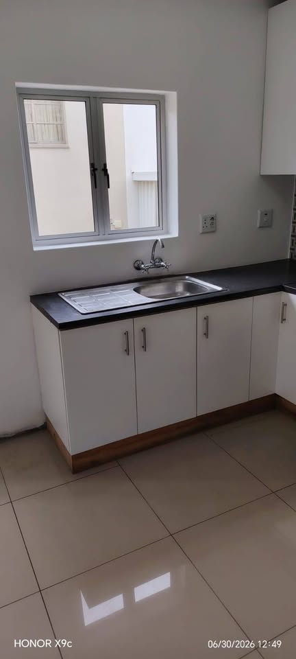 To Let 2 Bedroom Property for Rent in Risecliff KwaZulu-Natal