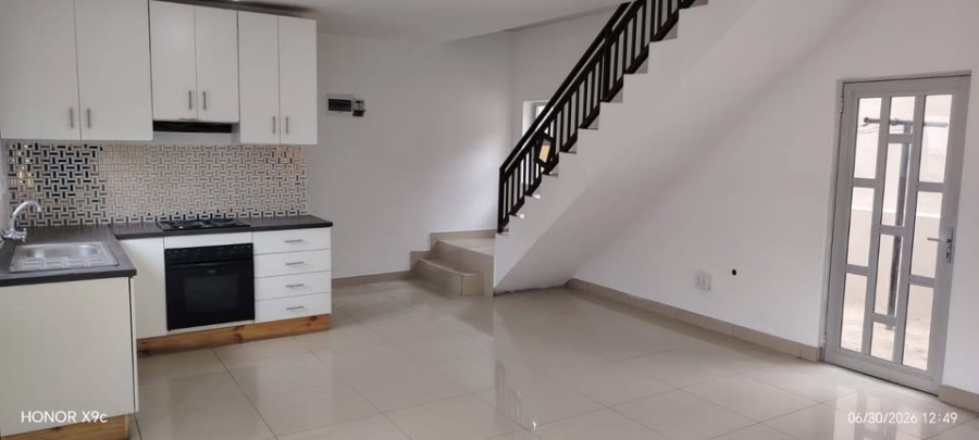 To Let 2 Bedroom Property for Rent in Risecliff KwaZulu-Natal