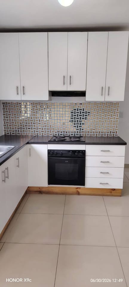 To Let 2 Bedroom Property for Rent in Risecliff KwaZulu-Natal