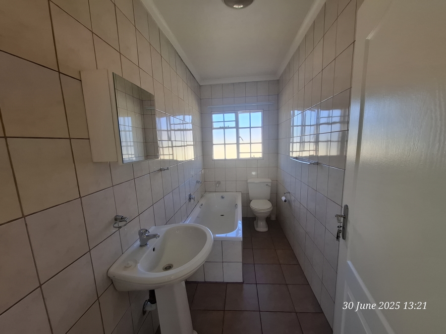 2 Bedroom Property for Sale in Pioneer Park KwaZulu-Natal