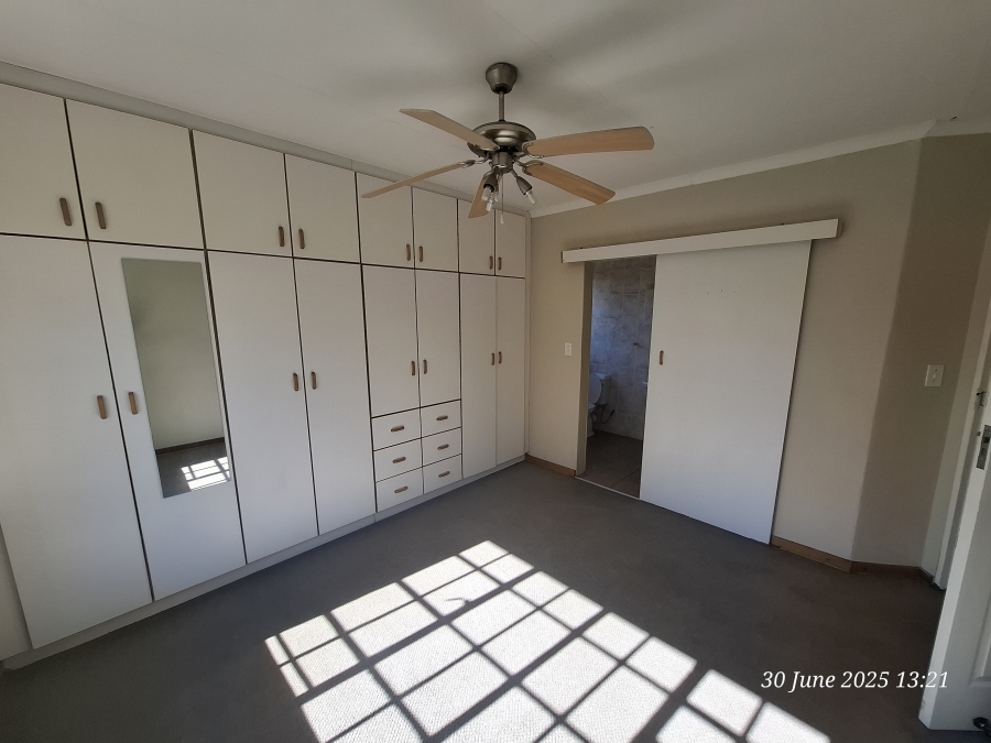 2 Bedroom Property for Sale in Pioneer Park KwaZulu-Natal