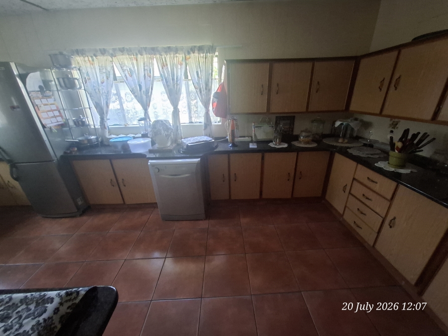 3 Bedroom Property for Sale in Pioneer Park KwaZulu-Natal
