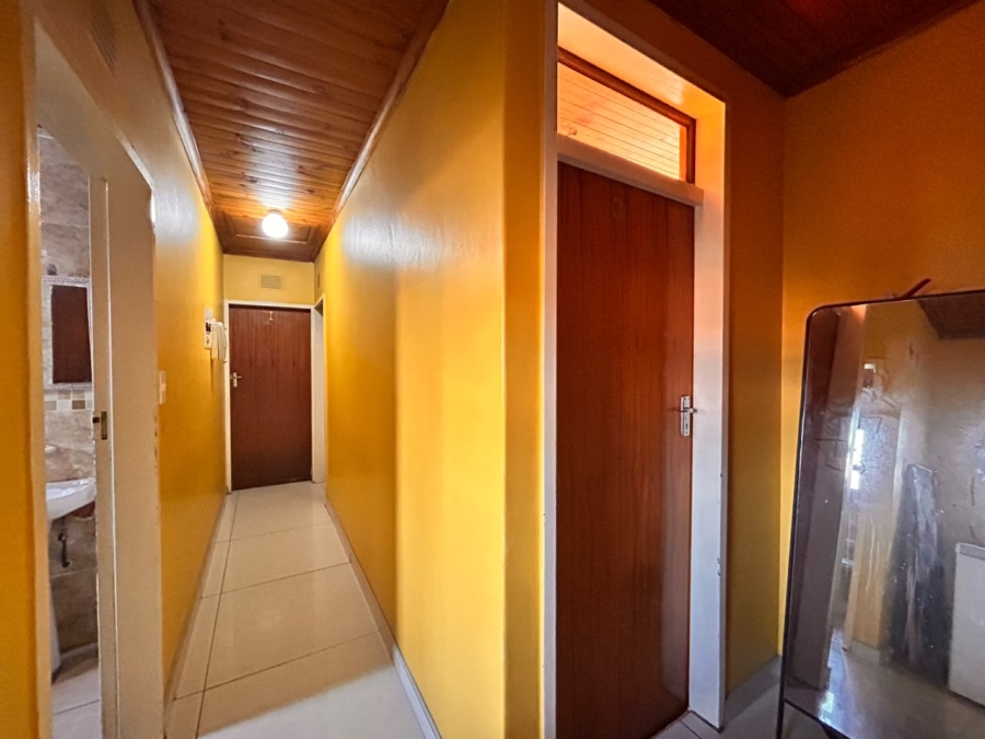 8 Bedroom Property for Sale in Esikhawini KwaZulu-Natal
