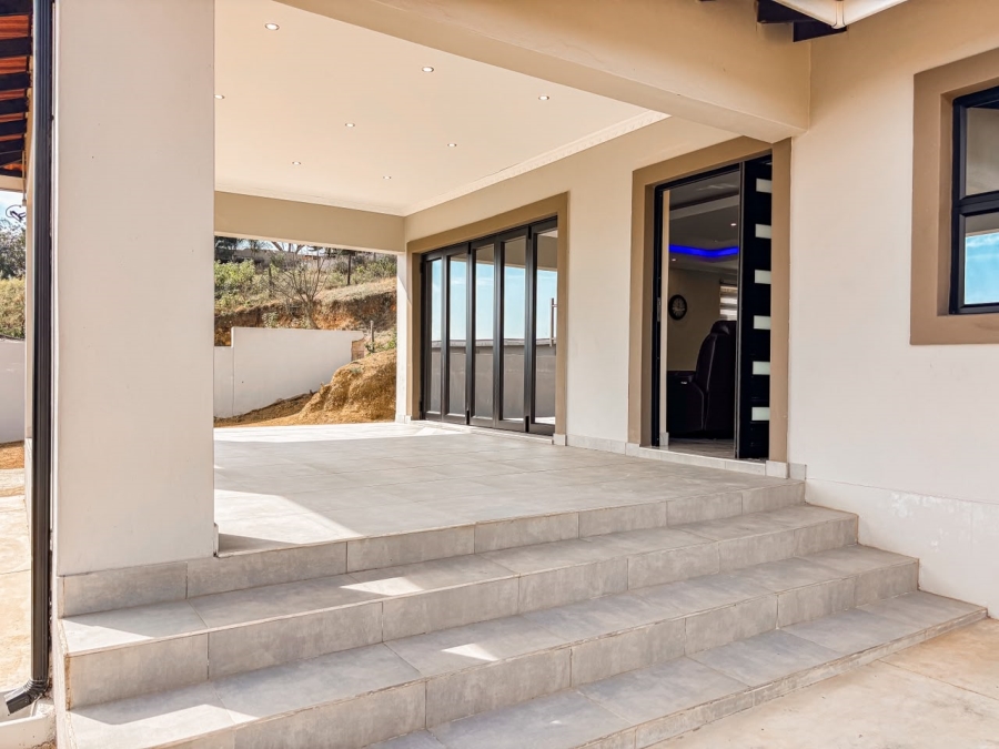 5 Bedroom Property for Sale in Camperdown KwaZulu-Natal