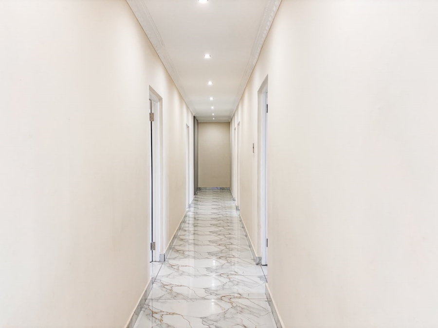 5 Bedroom Property for Sale in Camperdown KwaZulu-Natal