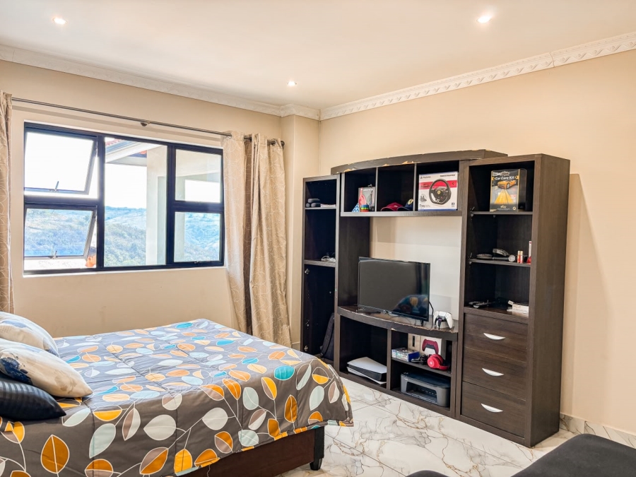 5 Bedroom Property for Sale in Camperdown KwaZulu-Natal
