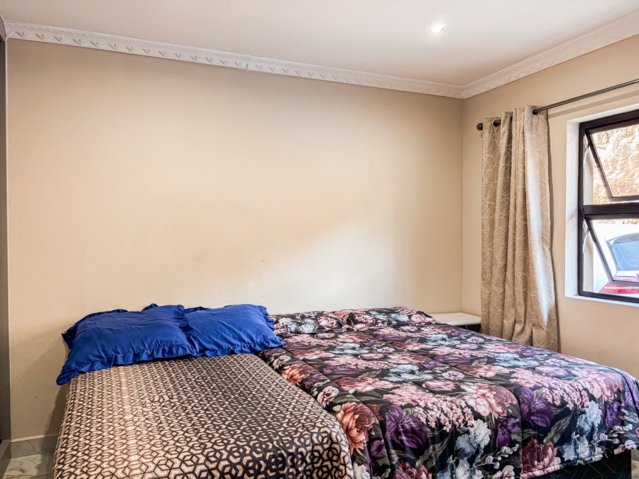 5 Bedroom Property for Sale in Camperdown KwaZulu-Natal