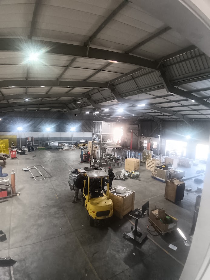 To Let Commercial Property for Rent in Mahogany Ridge KwaZulu-Natal