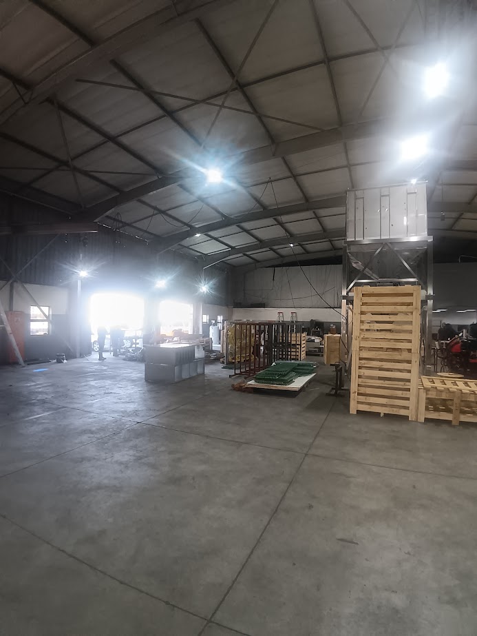 To Let Commercial Property for Rent in Mahogany Ridge KwaZulu-Natal