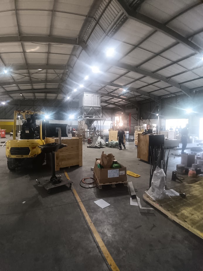 To Let Commercial Property for Rent in Mahogany Ridge KwaZulu-Natal