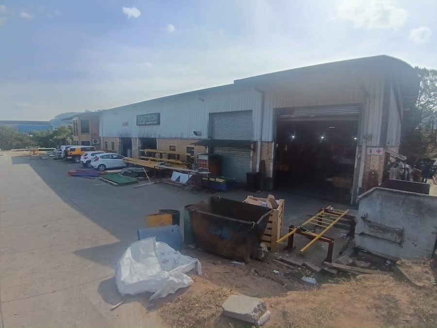 To Let Commercial Property for Rent in Mahogany Ridge KwaZulu-Natal