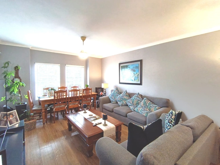 2 Bedroom Property for Sale in Shortens Country Estate KwaZulu-Natal