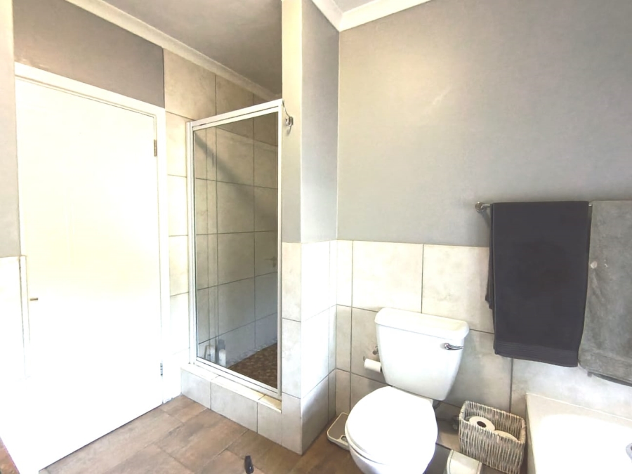 2 Bedroom Property for Sale in Shortens Country Estate KwaZulu-Natal