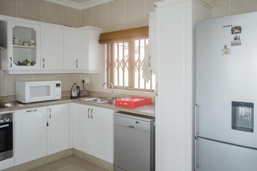 3 Bedroom Property for Sale in Umkomaas KwaZulu-Natal