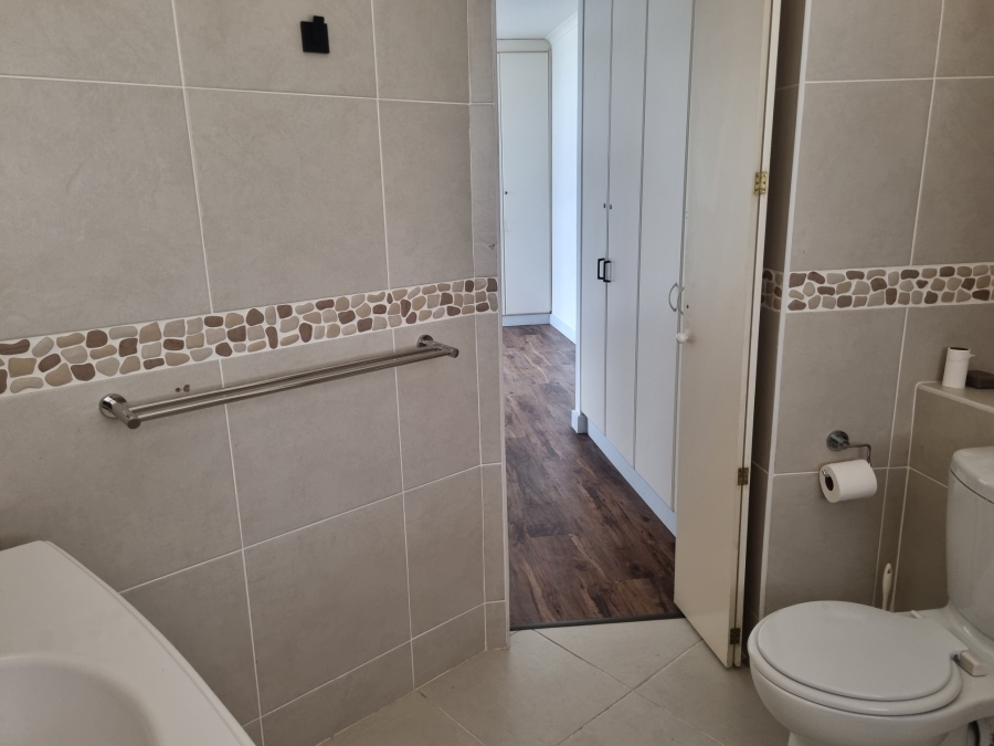 To Let 2 Bedroom Property for Rent in Umhlanga KwaZulu-Natal